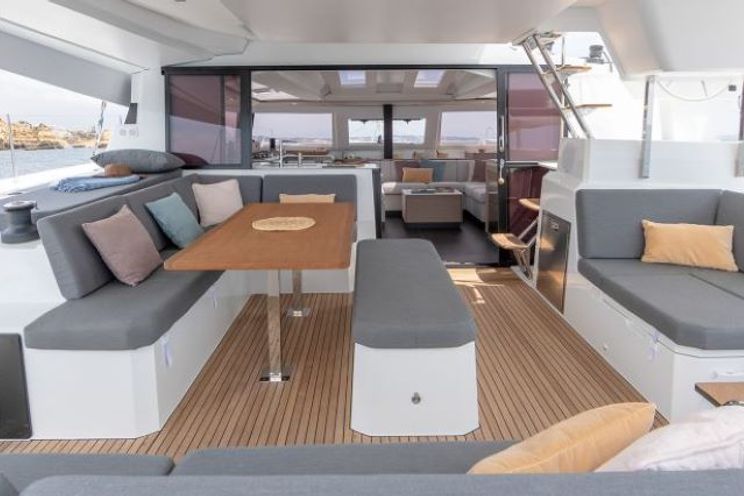 Charter Yacht Fountaine Pajot Elba 45 - 4 cab - St. Thomas - Frenchtown Marina - USVI - SVI