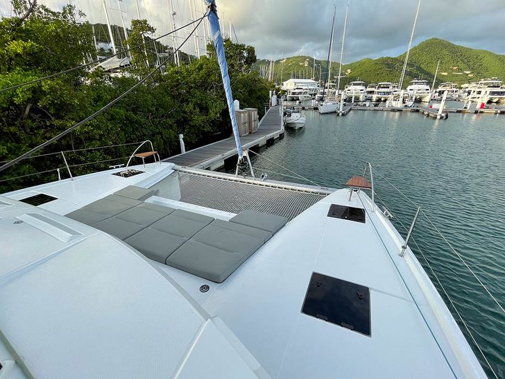 Nauti Mollie Fountaine Pajot Astrea 42 - deck Nauti Mollie Fountaine Pajot Astrea 42 - deck