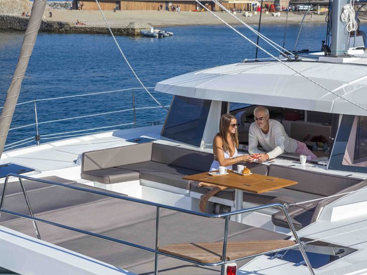 Foredeck lounge Foredeck lounge