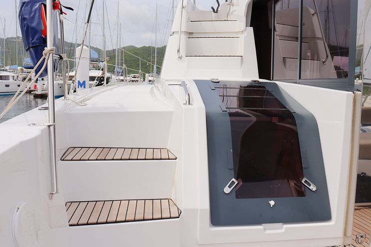 Charter Yacht ON A WHIM - Bali 4.8 - 6 + 1 Cabins - BVI - Tortola