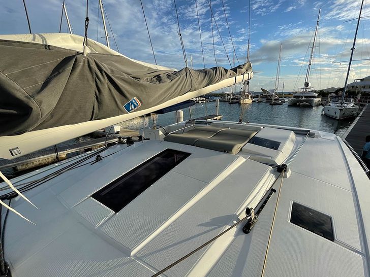 Nauti Mollie Fountaine Pajot Astrea 42 - deck Nauti Mollie Fountaine Pajot Astrea 42 - deck