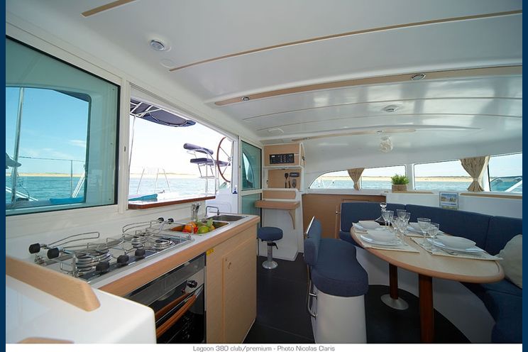 Charter Yacht Lagoon 380 - 4 Cabins -(4+2)Corfu -Lefkas - Athens