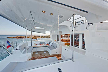 Charter Yacht OCEAN SUN