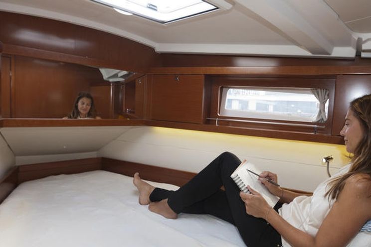 Charter Yacht ZLARIN