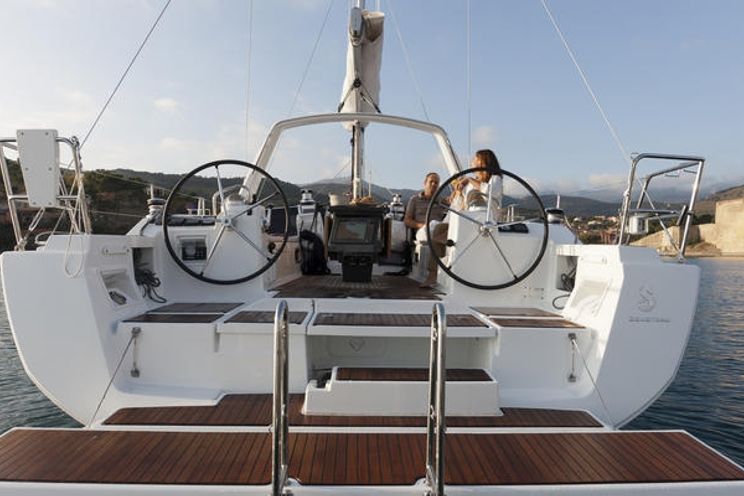 Charter Yacht ZLARIN