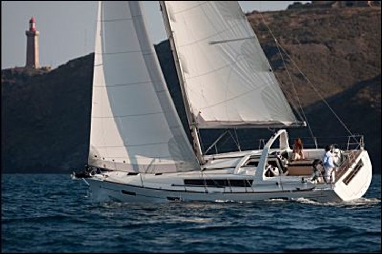Charter Yacht ZLARIN