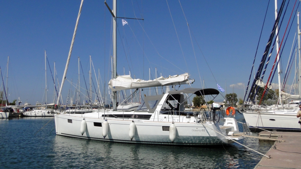 Charter Yacht MARINA STAR