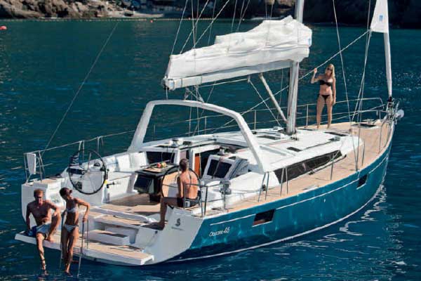 Charter Yacht Oceanis 48 5 Cabins - Trogir