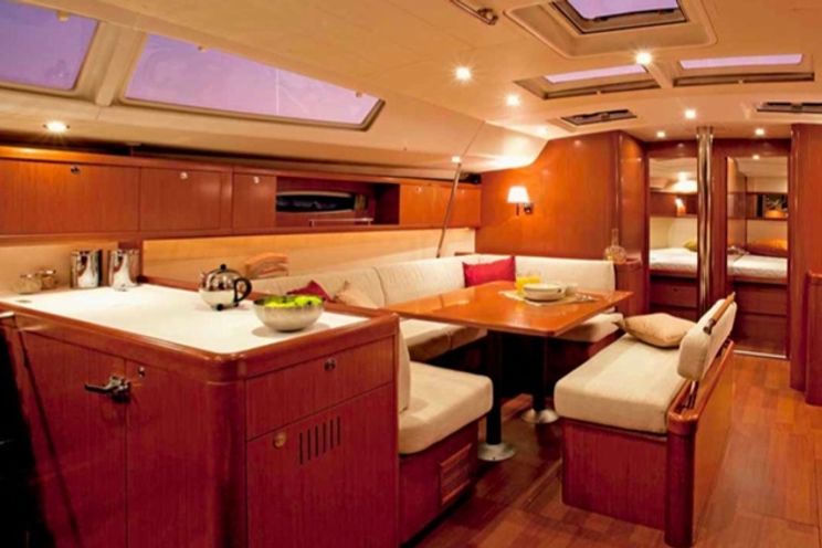 Charter Yacht Oceanis 50 - 5 Cabins - Trogir