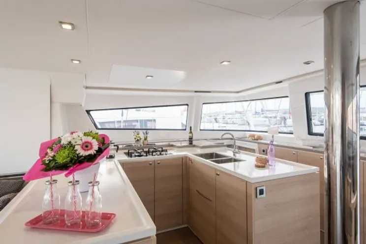 Charter Yacht Bali 5.4 - 2022 - 6 + 2 Cabins - Salerno - Procida - Amalfi Coast