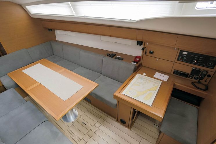 Charter Yacht Miss C - Jeanneau 54 - 4 cabins - Palma de Mallorca - Balearic islands - Spain