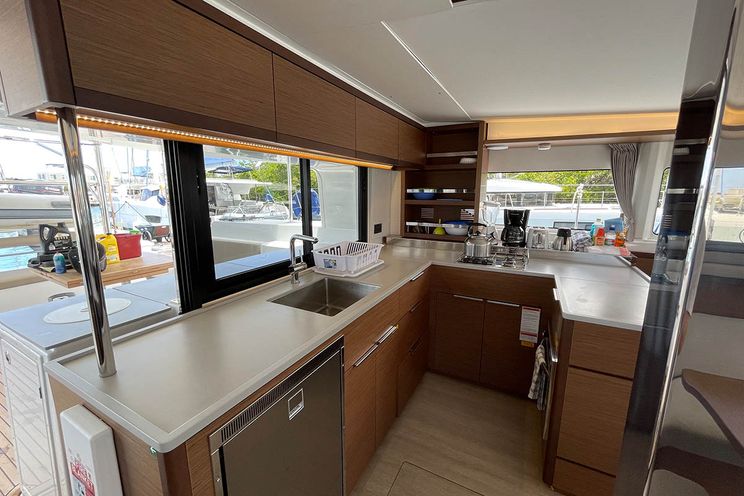 Charter Yacht PEBBLES - Lagoon 46 - 4 Cabins - Tortola - BVI