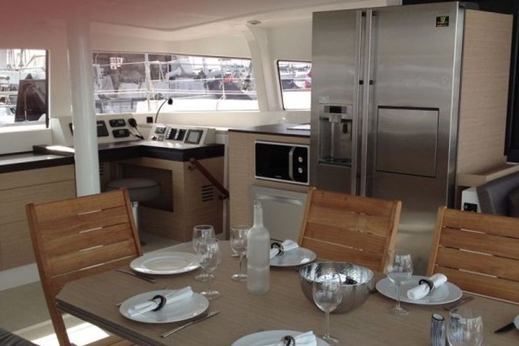 Charter Yacht MANWE - Bali 4.3 - 4 cabins - Raiatea - French Polynesia - Tahiti