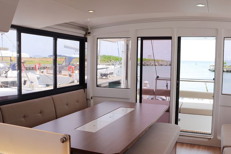 Charter Yacht ON A WHIM - Bali 4.8 - 6 + 1 Cabins - BVI - Tortola