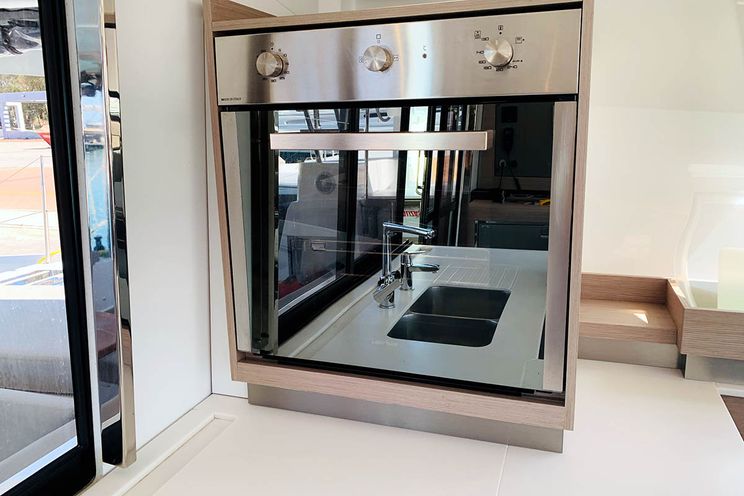 Charter Yacht SPINDRIFT - Fountaine Pajot Elba 45 - 4 cabins - BVI - Tortola - Nanny Cay Marina