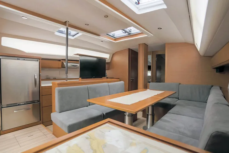 Charter Yacht Miss C - Jeanneau 54 - 4 cabins - Palma de Mallorca - Balearic islands - Spain