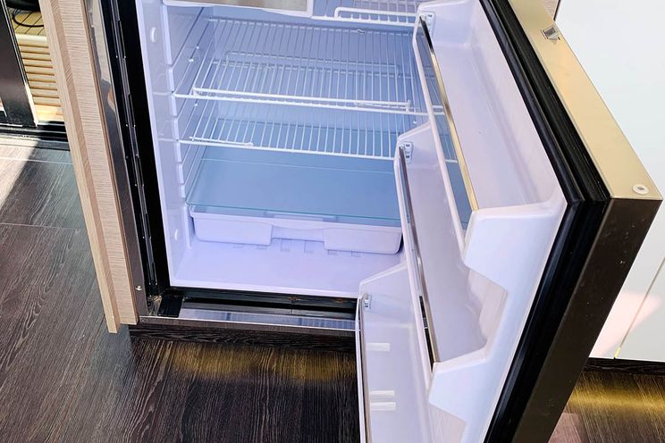 Charter Yacht SPINDRIFT - Fountaine Pajot Elba 45 - 4 cabins - BVI - Tortola - Nanny Cay Marina