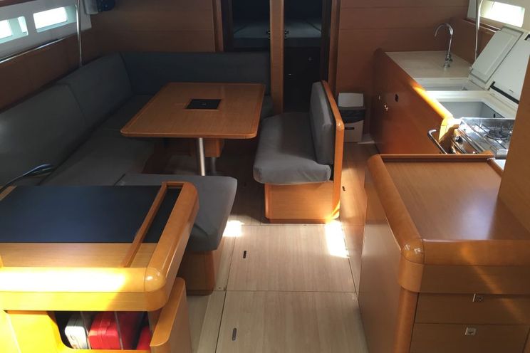 Charter Yacht PARTENOPE