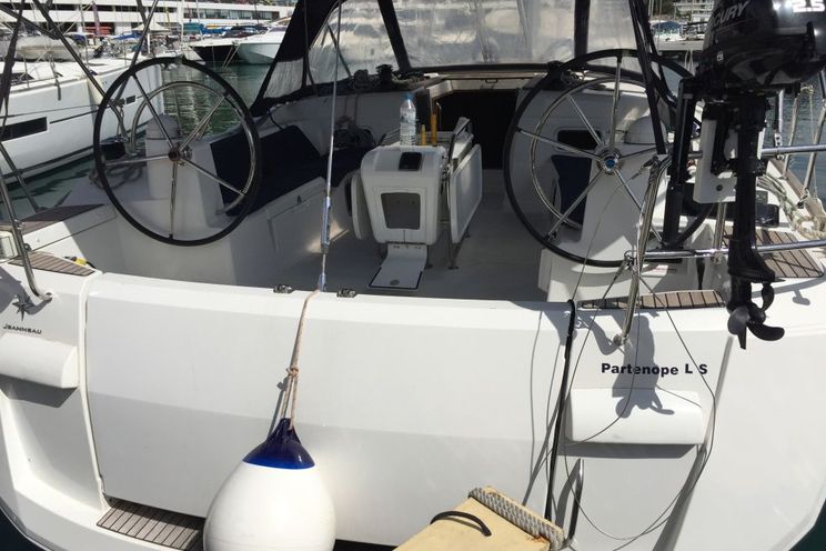 Charter Yacht PARTENOPE