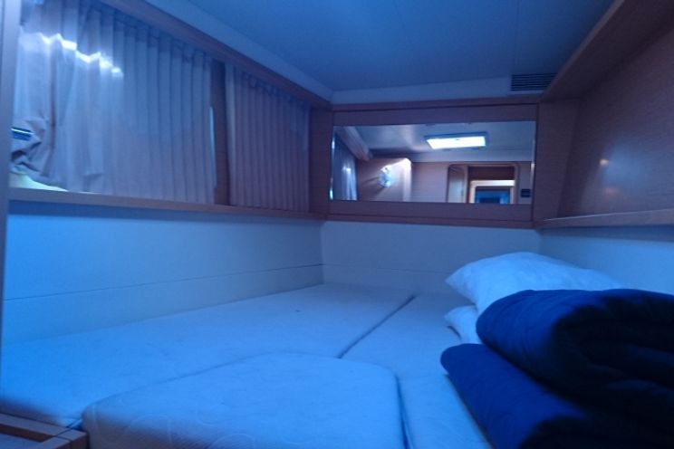 Charter Yacht Lagoon 450 - 4 Cabins - 2012 - Corfu