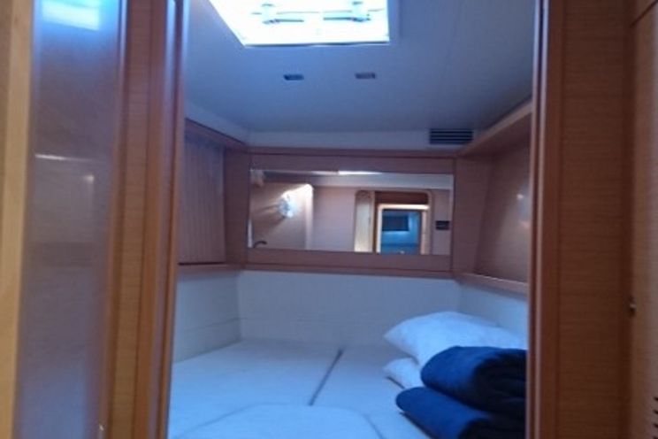 Charter Yacht Lagoon 450 - 4 Cabins - 2012 - Corfu