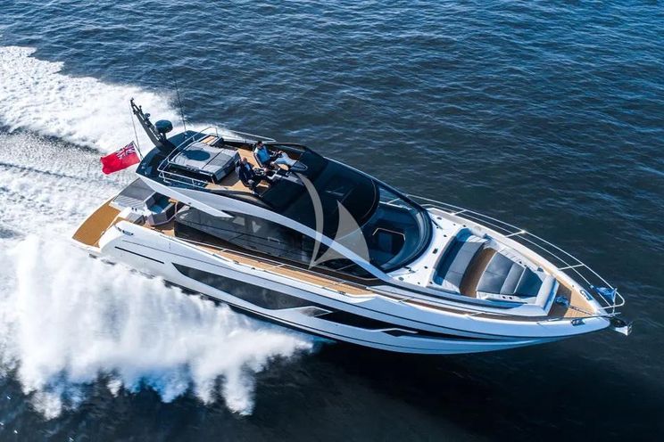 Charter Yacht FIVE II - Sunseeker 20.5m - 3 Cabins - Cannes - Antibes - Corsica - Sardinia