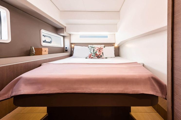 Charter Yacht SWEET ESCAPE - Bali 4.2 - 4 Cabins - Tortola - BVI