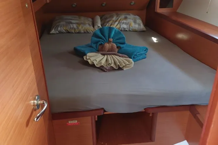 Charter Yacht LAGAN - Dufour 520 GL - 5 cabins - 2018 - Phuket - Thailand