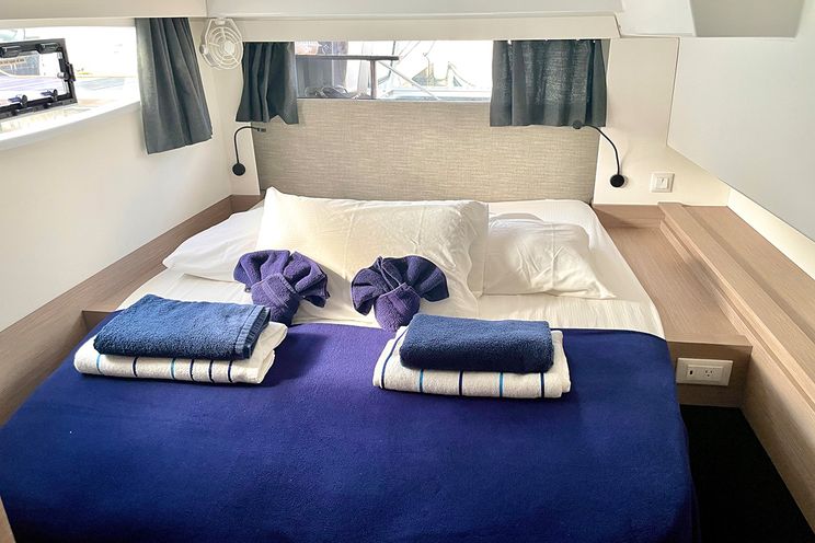 Charter Yacht SPINDRIFT - Fountaine Pajot Elba 45 - 4 cabins - BVI - Tortola - Nanny Cay Marina