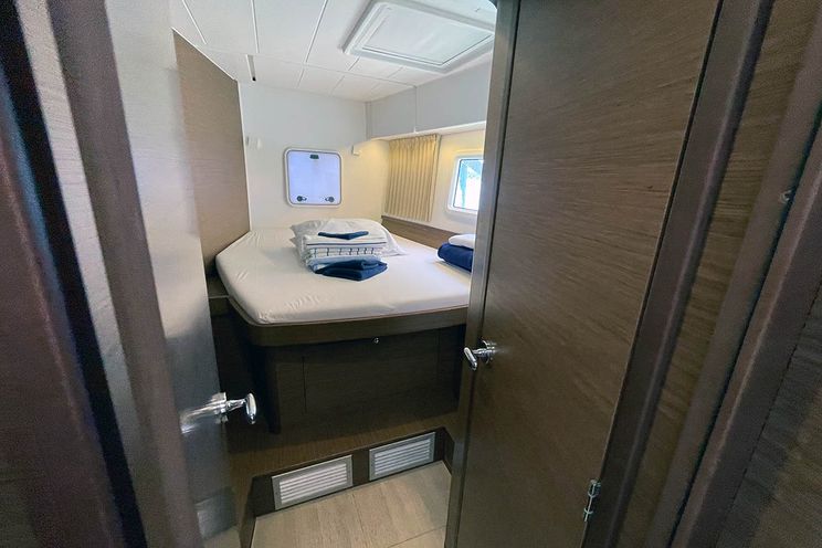 Charter Yacht C'EST BON - Lagoon 42 - 4 cabin - Marsh Harbor - Abacos - Bahamas - Caribbean