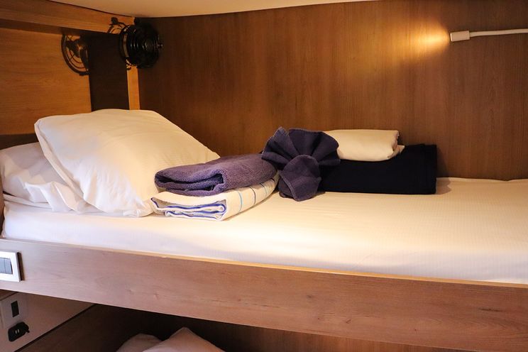 Charter Yacht ON A WHIM - Bali 4.8 - 6 + 1 Cabins - BVI - Tortola