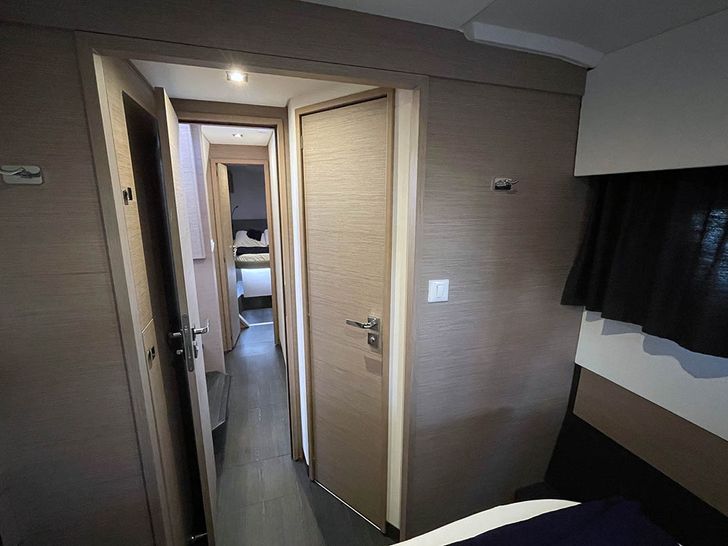 Nauti Mollie Fountaine Pajot Astrea 42 - hall way Nauti Mollie Fountaine Pajot Astrea 42 - hall way