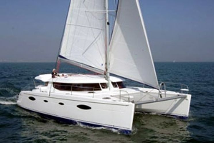 Charter Yacht Fountaine Pajot Salina 48 - 4 Cabins plus 2 tips - Solenzara - Corsica