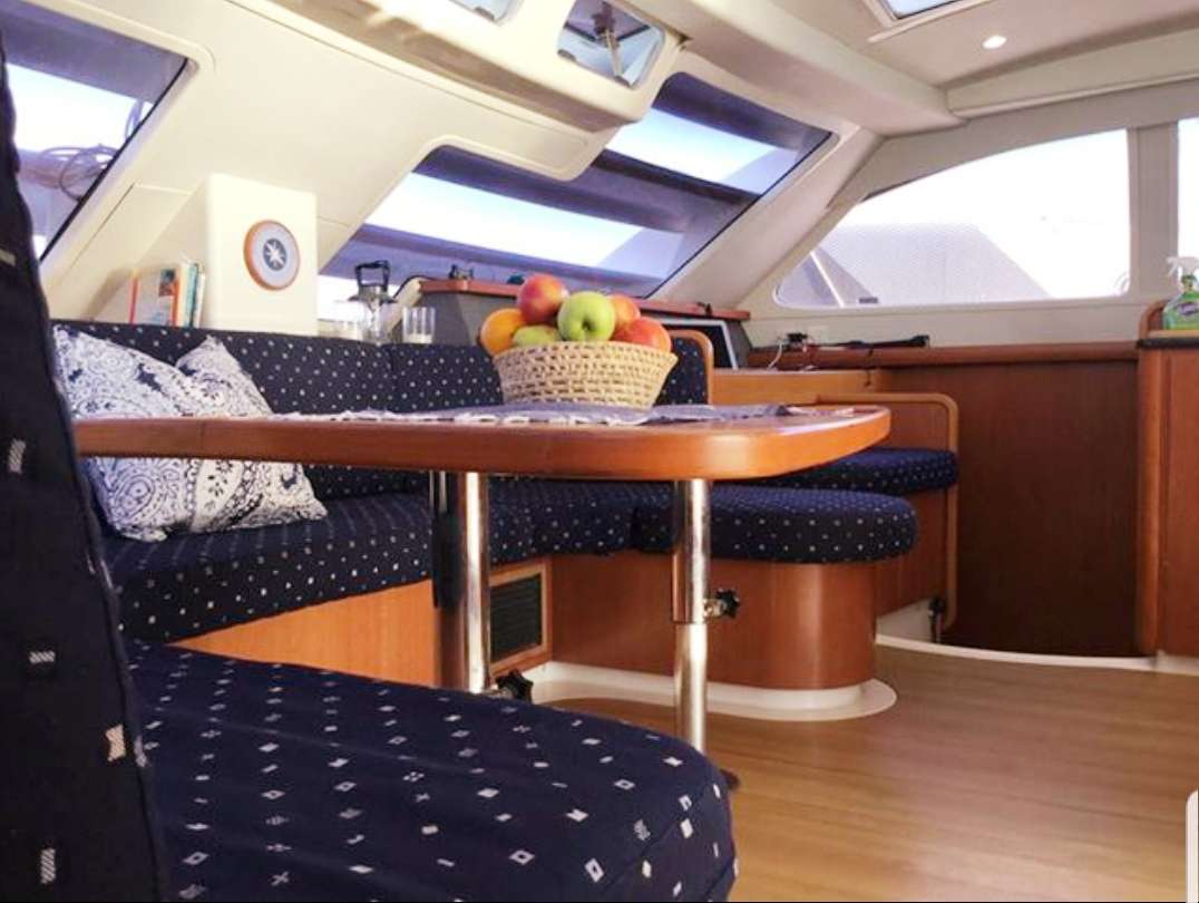 Charter Yacht DESTINY III - Leopard 46 - 3 Cabins - Bahamas - Exumas