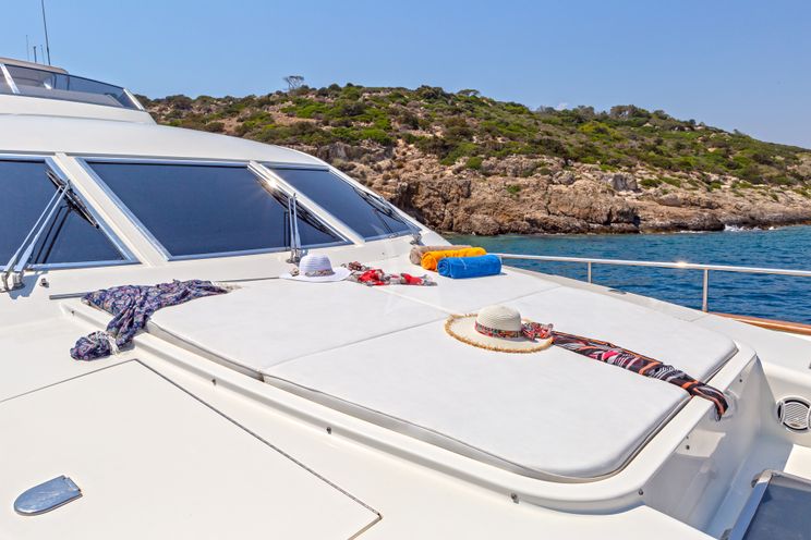 Charter Yacht EFMARIA - Falcon 86 - 5 Cabins - Athens - Mykonos - Santorini - Zakynthos