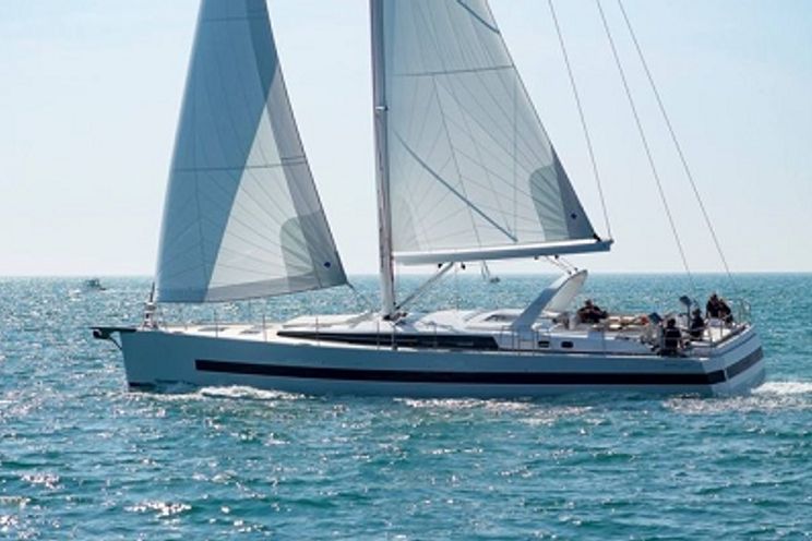 Charter Yacht OCEANIS 62 - 4 Cabins - Rhodes - Mykonos - Paros