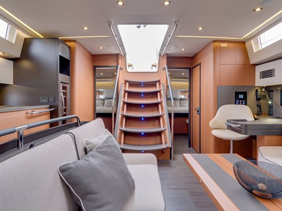 Charter Yacht Thora Helen