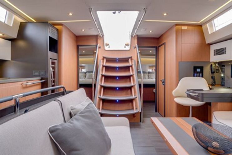 Charter Yacht Thora Helen