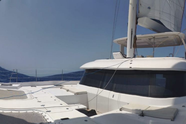 Charter Yacht TIRIL - Sunreef 50 ECO - 5 Cabins - BVI - Tortola - Balearics - Mallorca