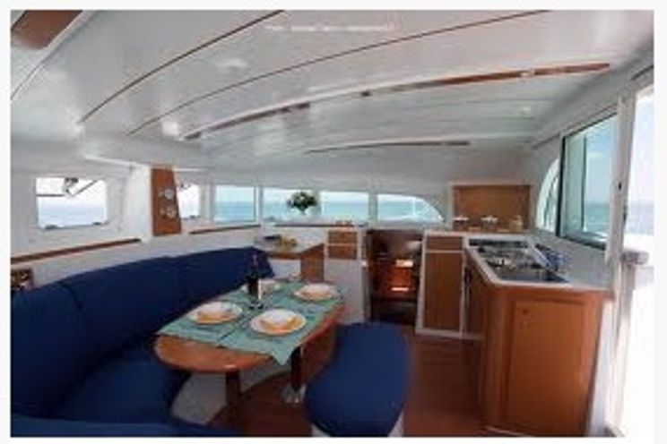 Charter Yacht Lagoon 380 - 4 Cabins - Corfu