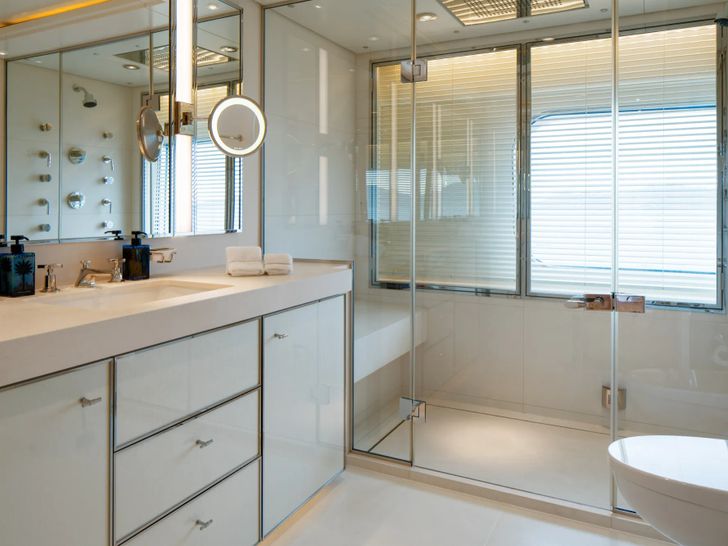 FOS Feadship 62m - master cabin bathroom FOS Feadship 62m - master cabin bathroom