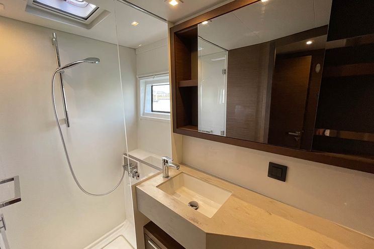 Charter Yacht PEBBLES - Lagoon 46 - 4 Cabins - Tortola - BVI