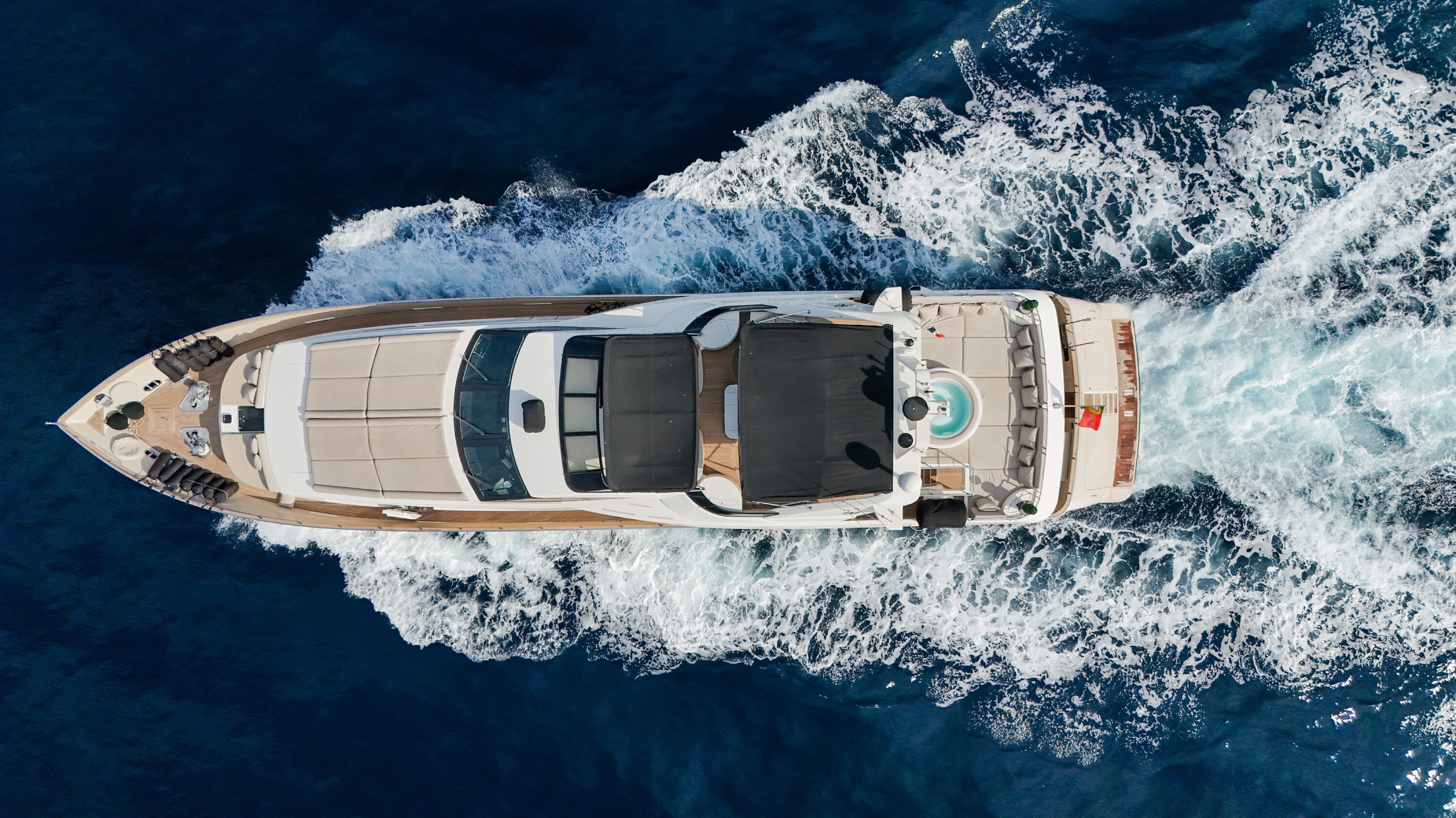 ACCAMA DELTA Azimut 30m - motor yacht aerial view