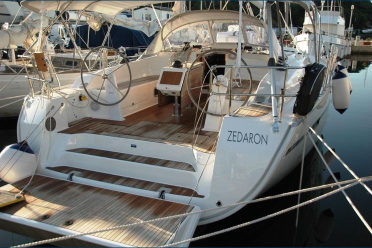 Charter Yacht Zedaron