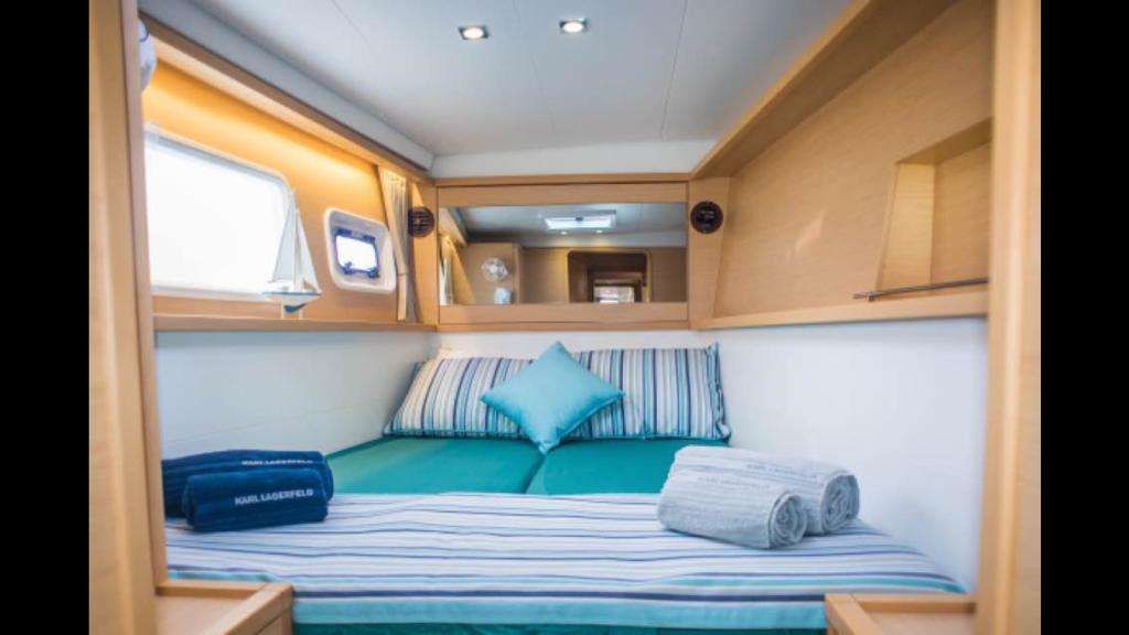 Double Cabin