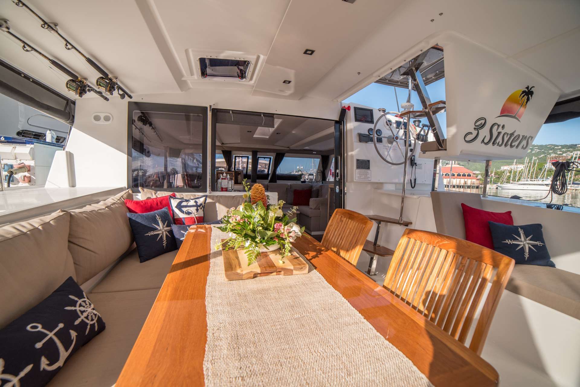 Spacious cockpit dining area