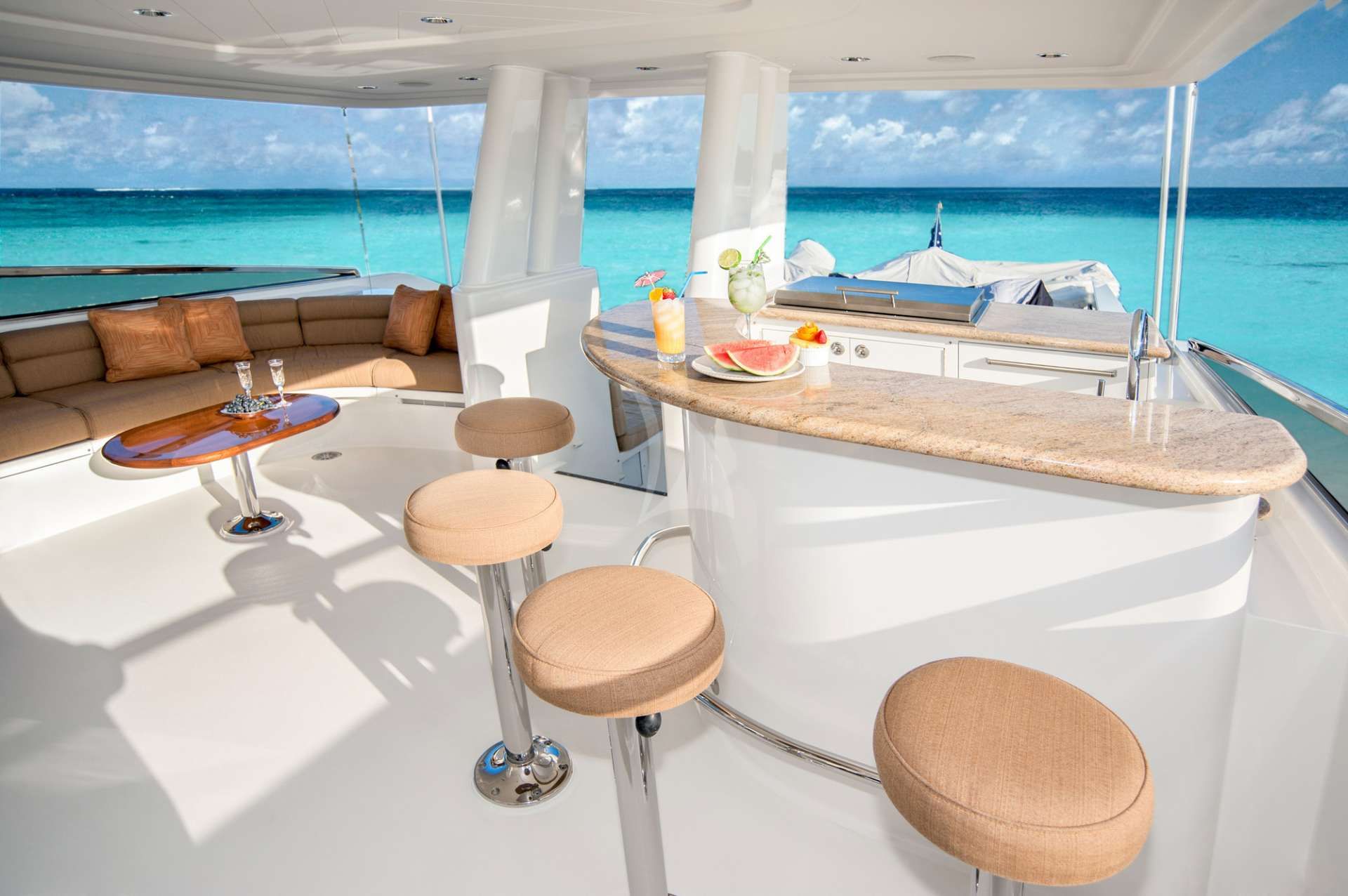 Flybridge Bar