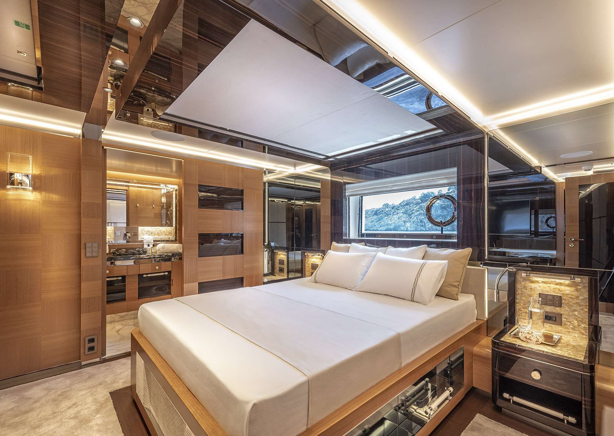 VIP Cabin