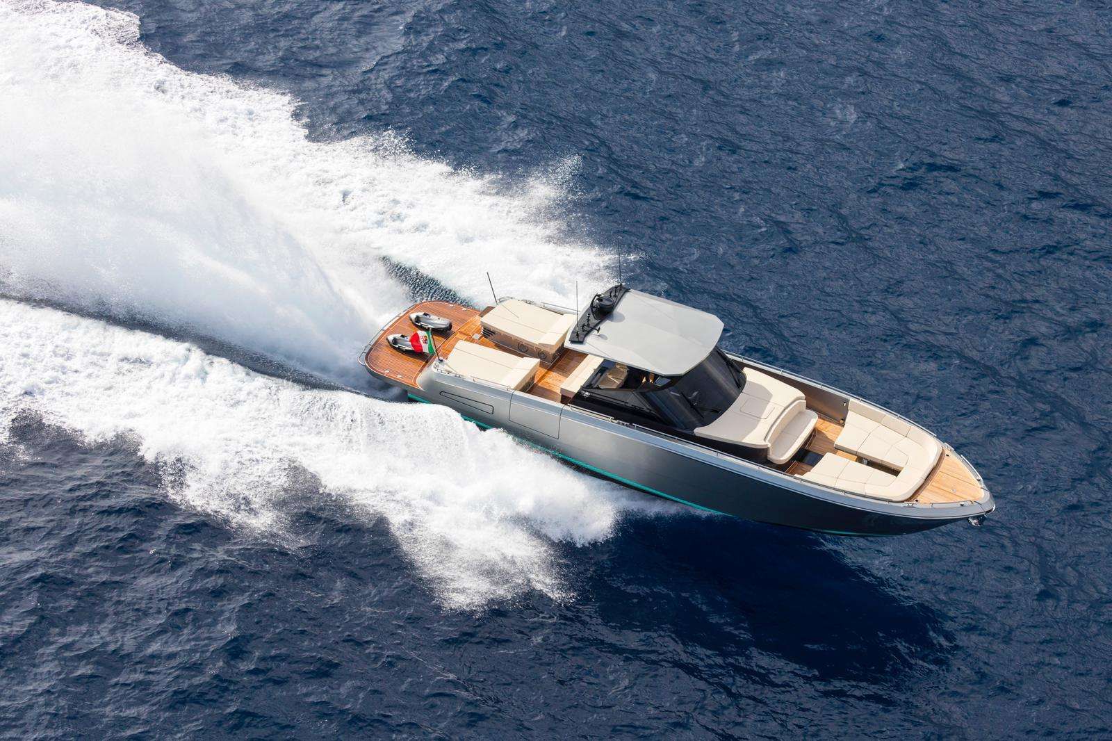 JANINA at cruising speed