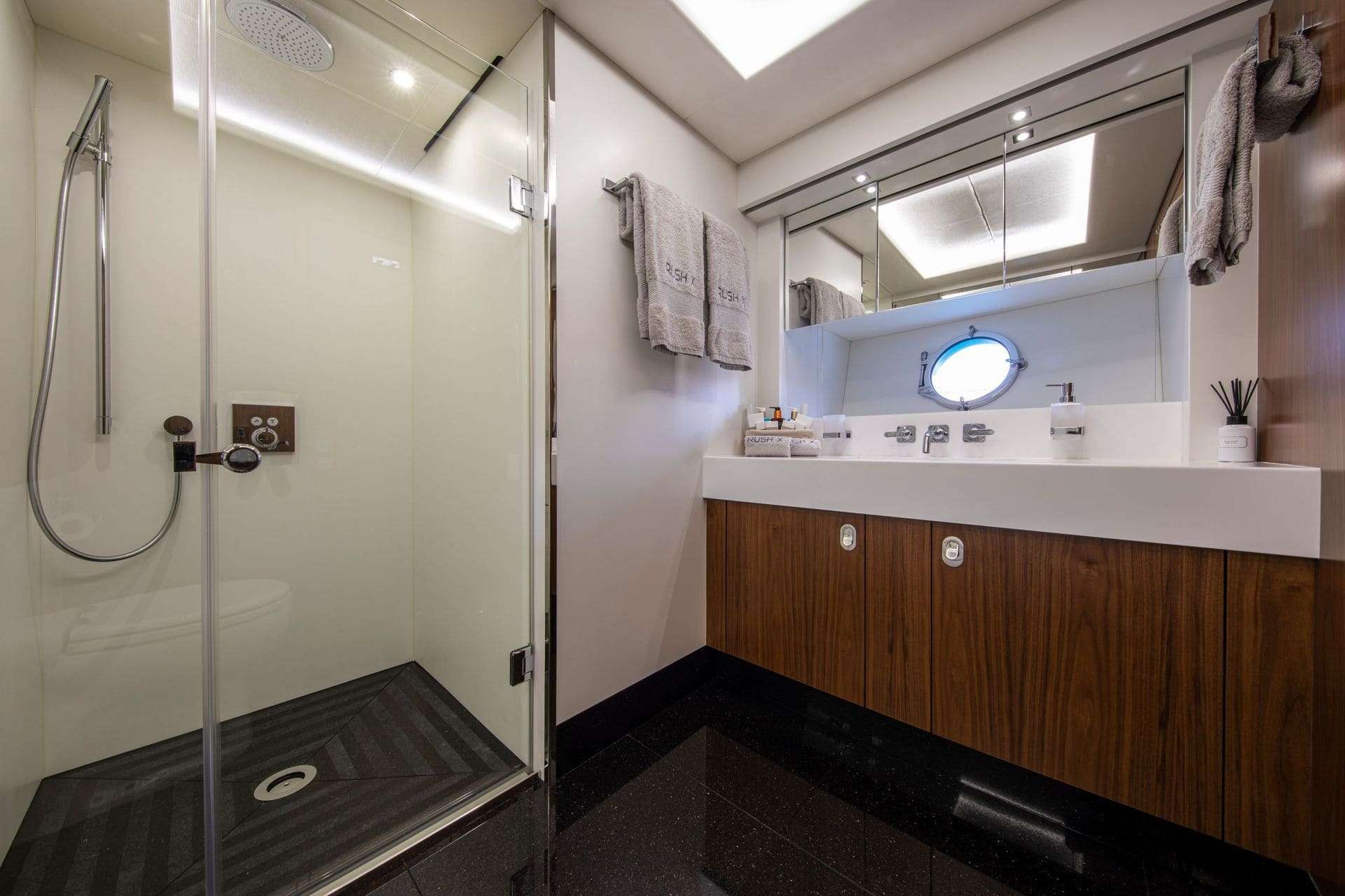 RUSH X Bathroom
